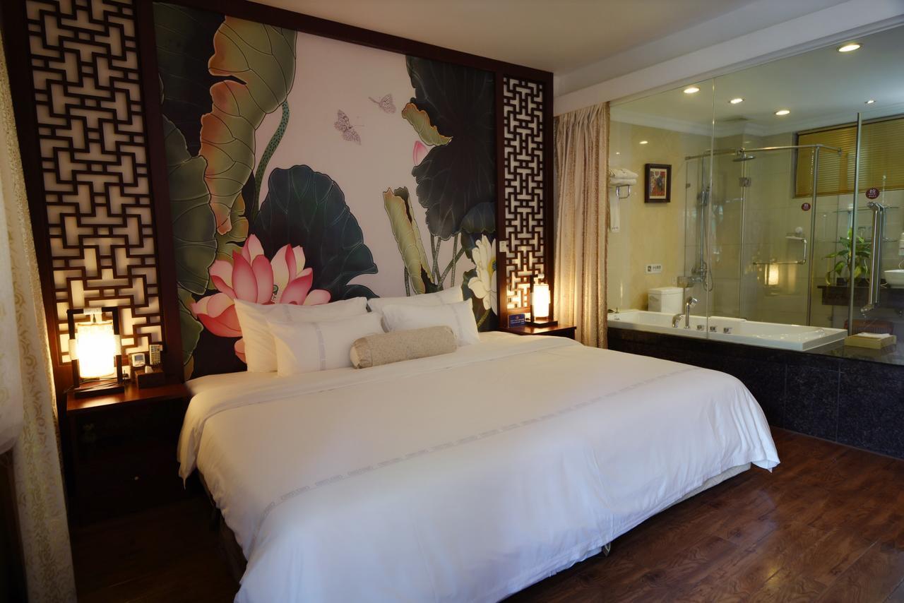 Yangshuo Morning Sun Hotel ภายนอก รูปภาพ